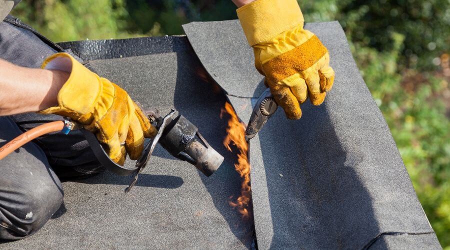 Expert Emergency Roof Repairs services in Askov, MN